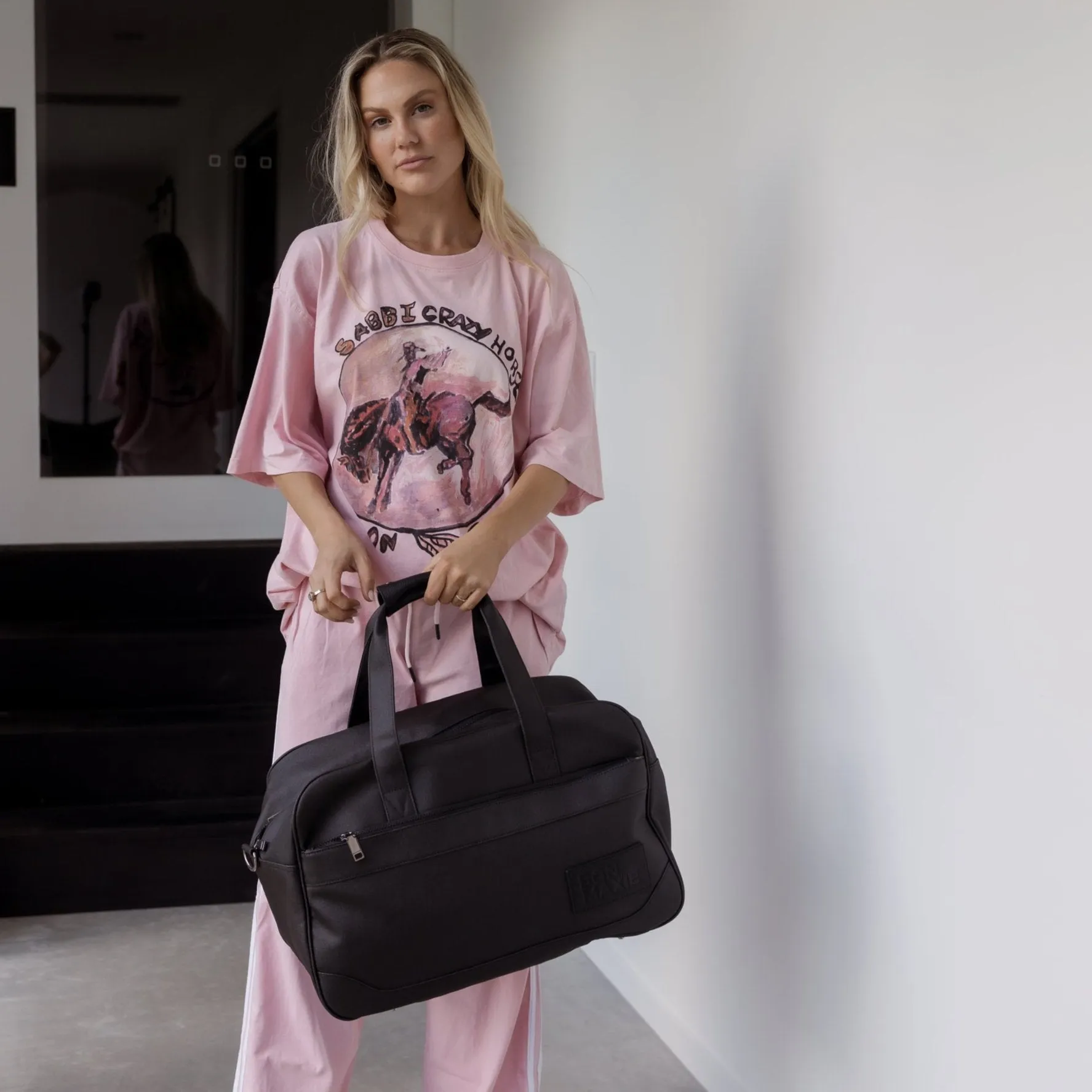 Bon Voyage Weekender Bag -- Black