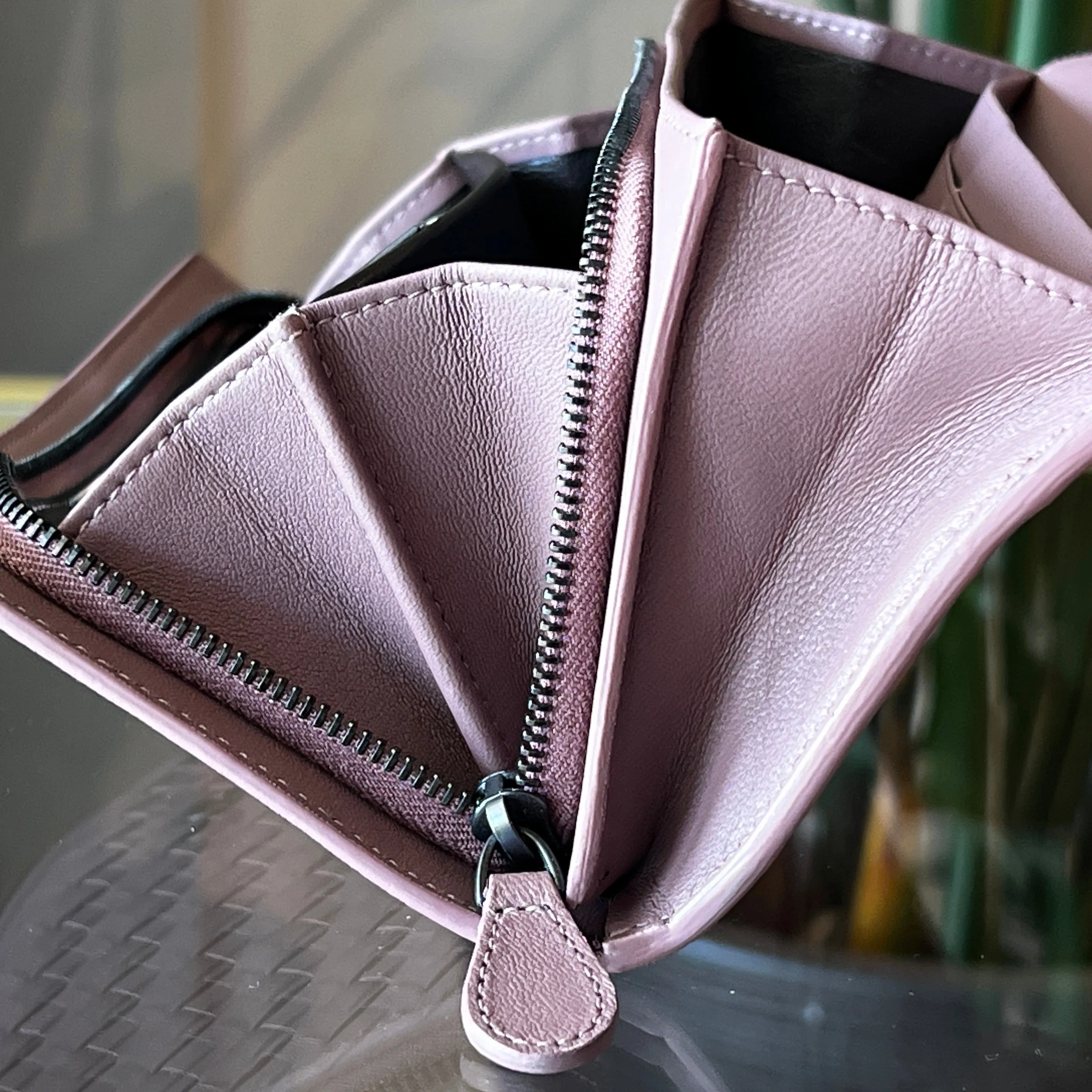 BOTTEGA VENETA Pink Intrecciato Long Wallet