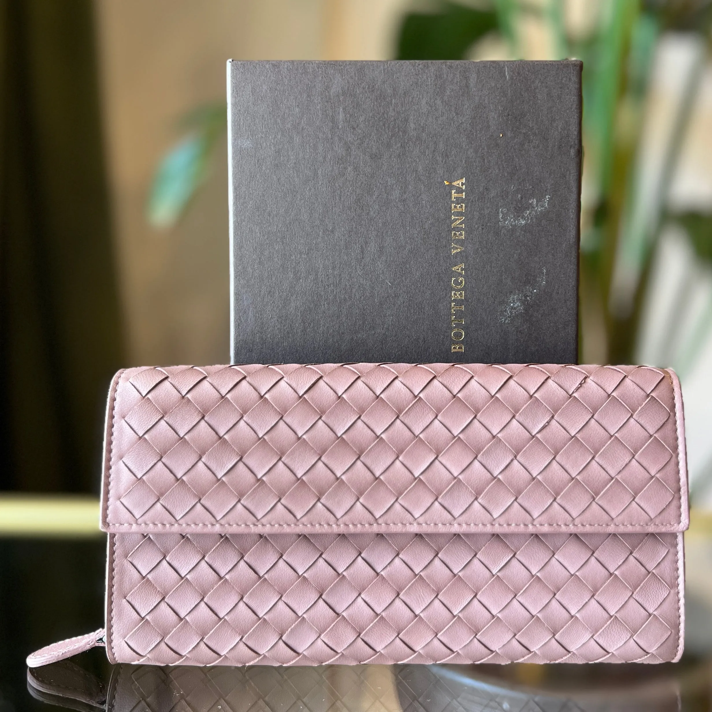 BOTTEGA VENETA Pink Intrecciato Long Wallet