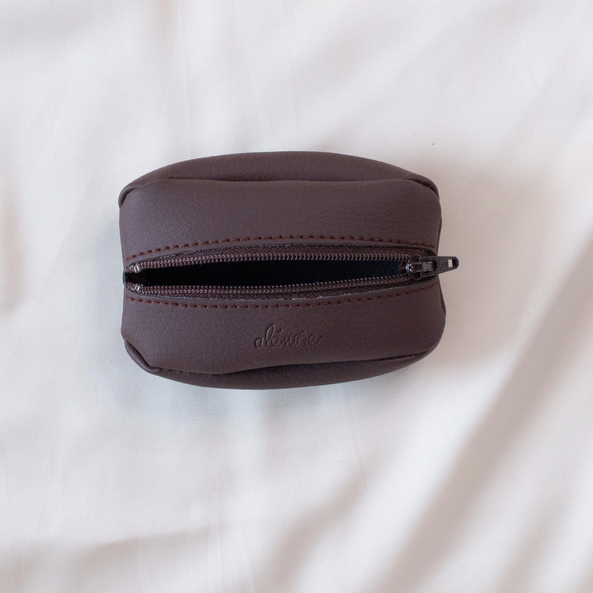Crocus Vegan Apple Leather Purse | Brown