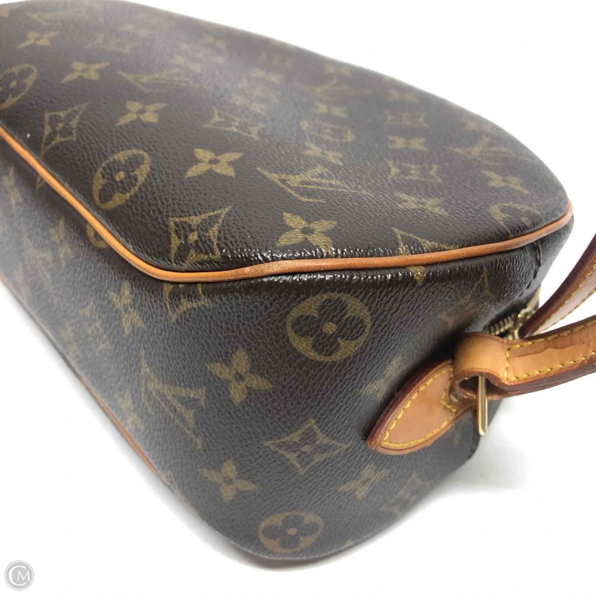 Crossbody Luxury Designer By Louis Vuitton, Size: Medium