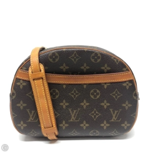 Crossbody Luxury Designer By Louis Vuitton, Size: Medium