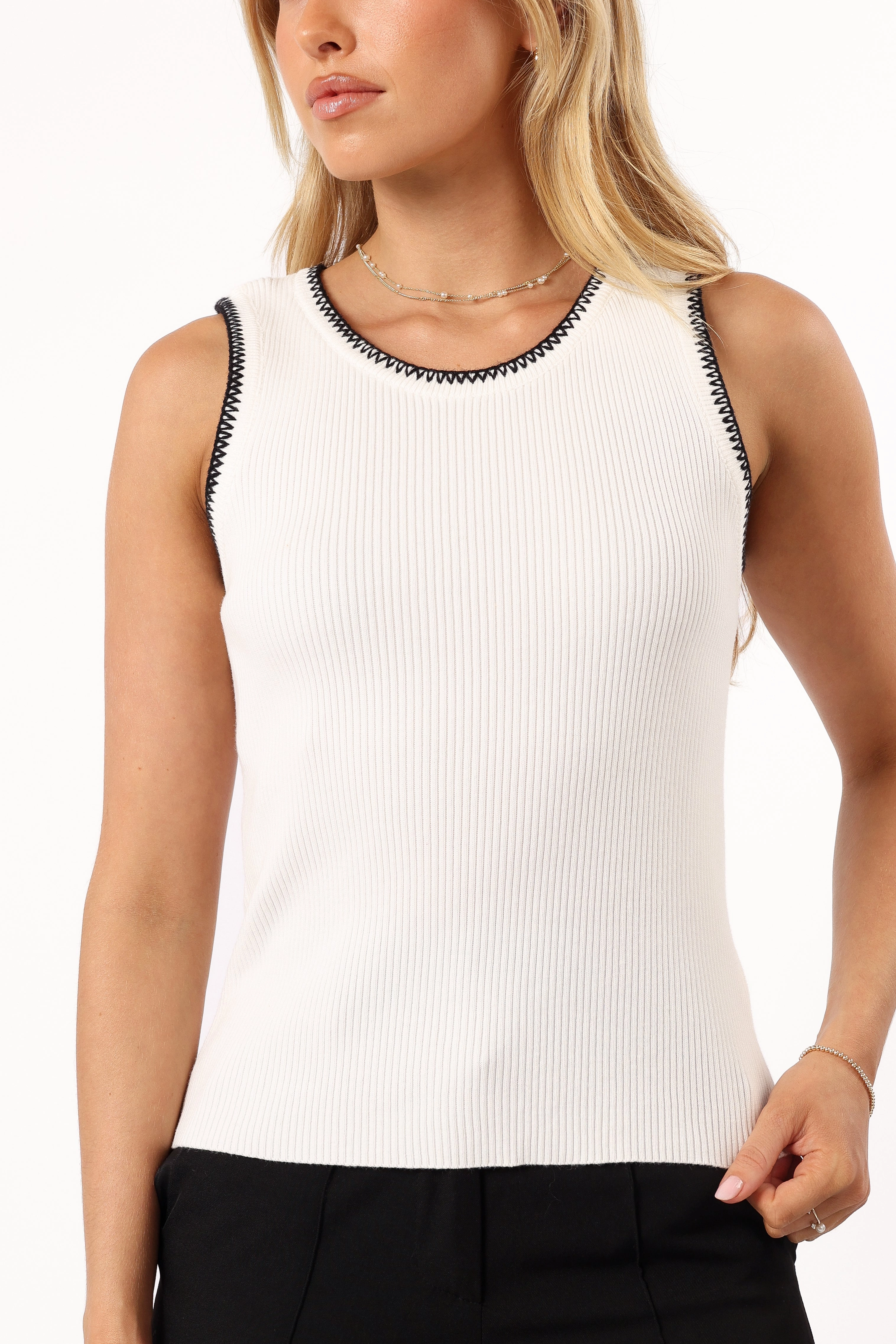Essy Top - White