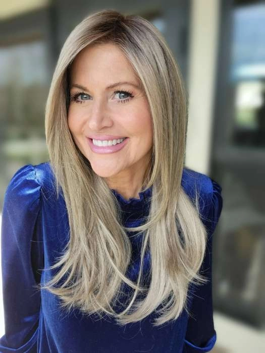 Mesmerized by Raquel Welch | HF Synthetic Lace Front Wig (Hand-Tied)
