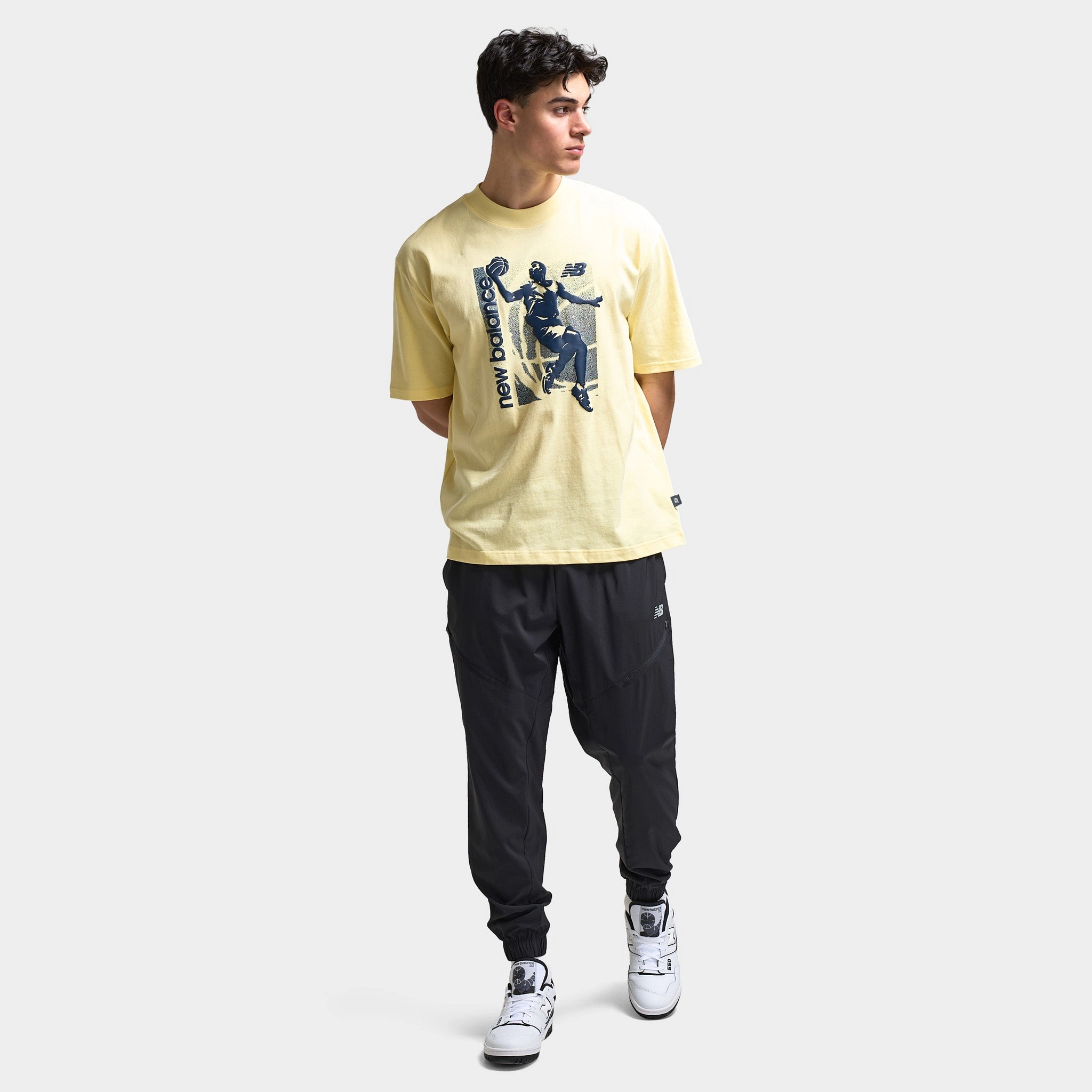 New Balance Hoops Graphic Vintage T-Shirt / Parchment