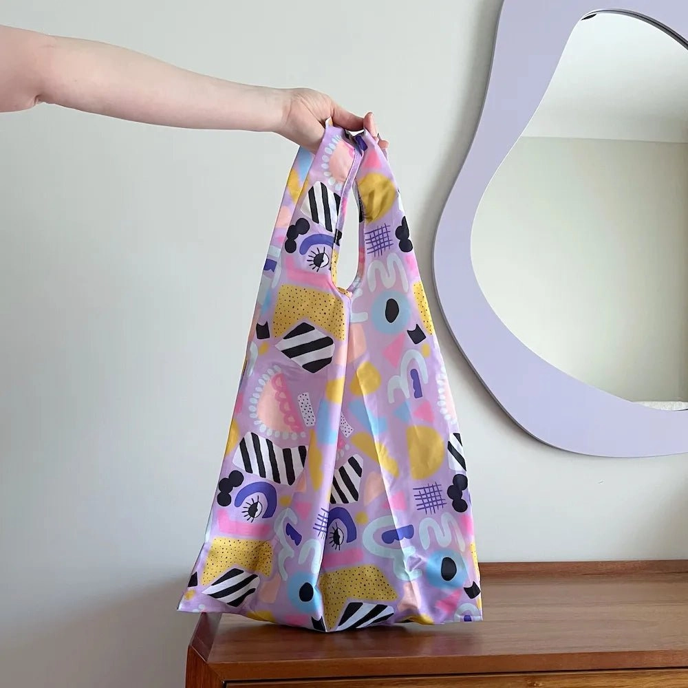 Reusable Shopping Bag - 2 Sizes -- Eye Love Purple
