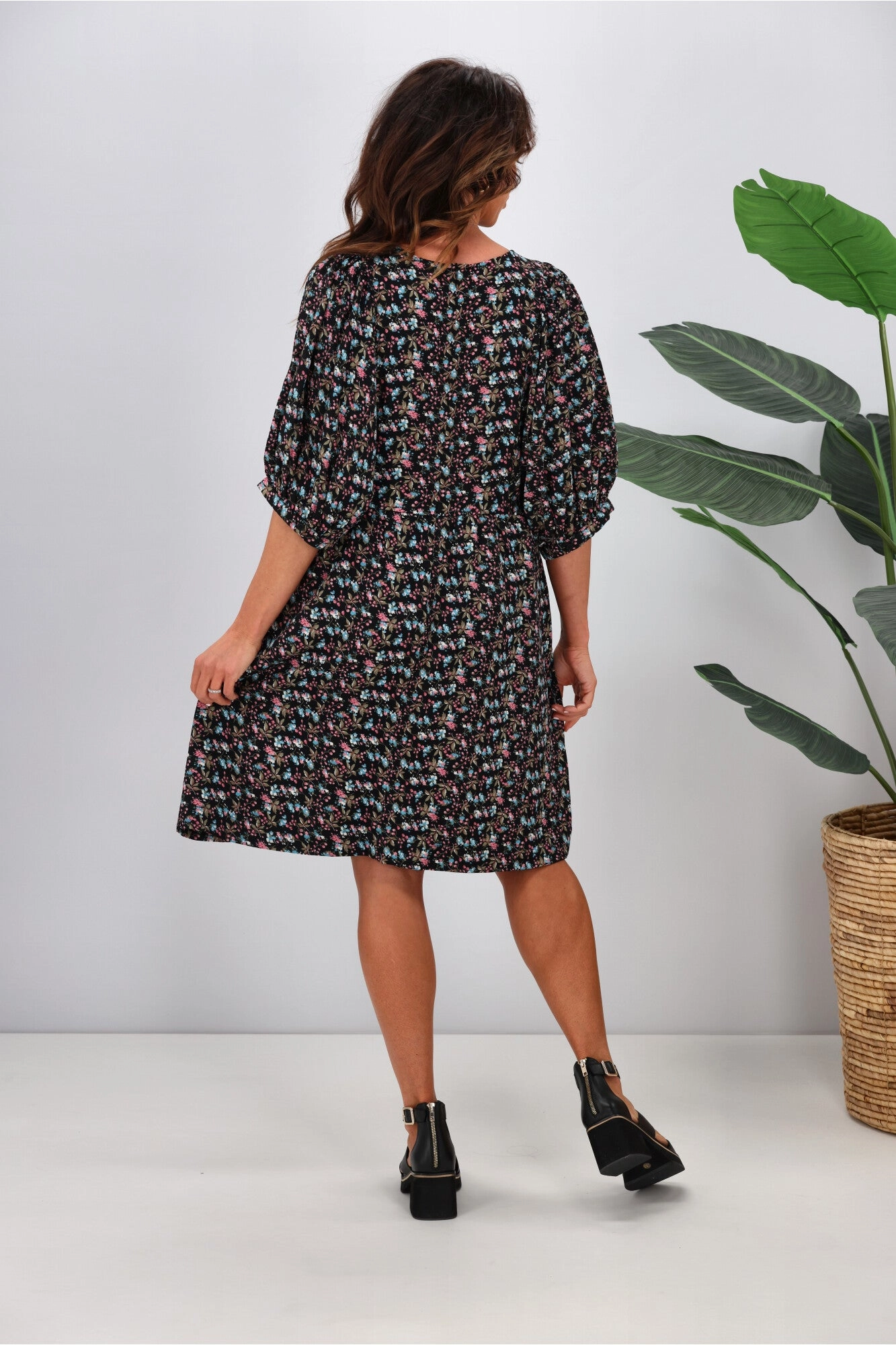 Shine On Label Nova Puff Sleeve Dress Black Ditsy