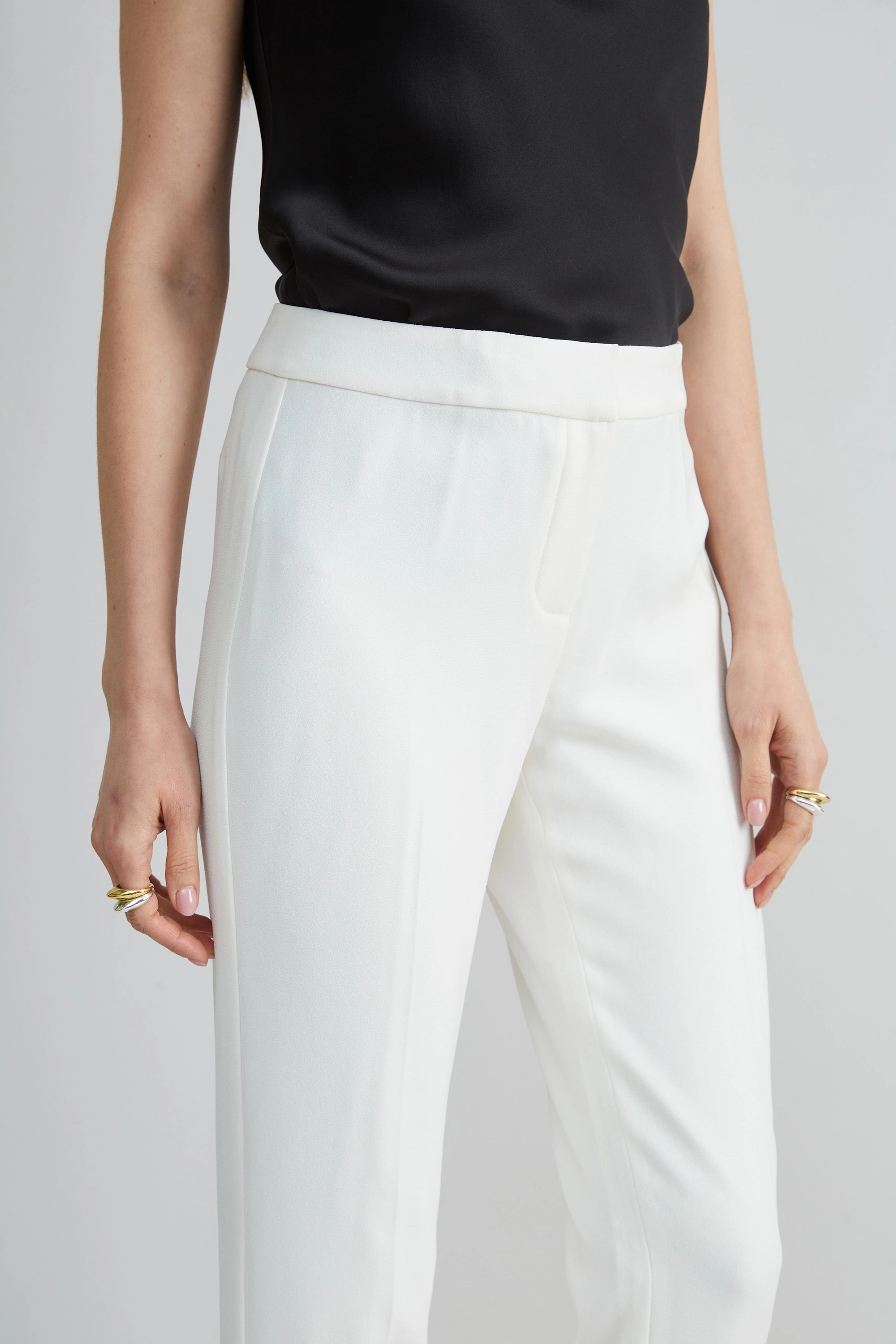 Slim Crepe Inseam Pant