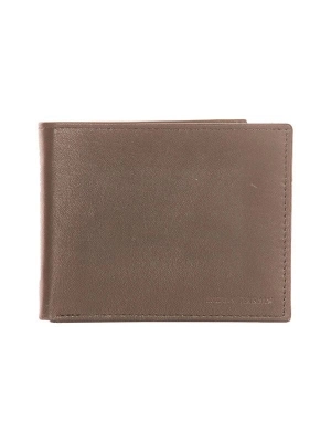 Stylish Bifold Solid Wallet