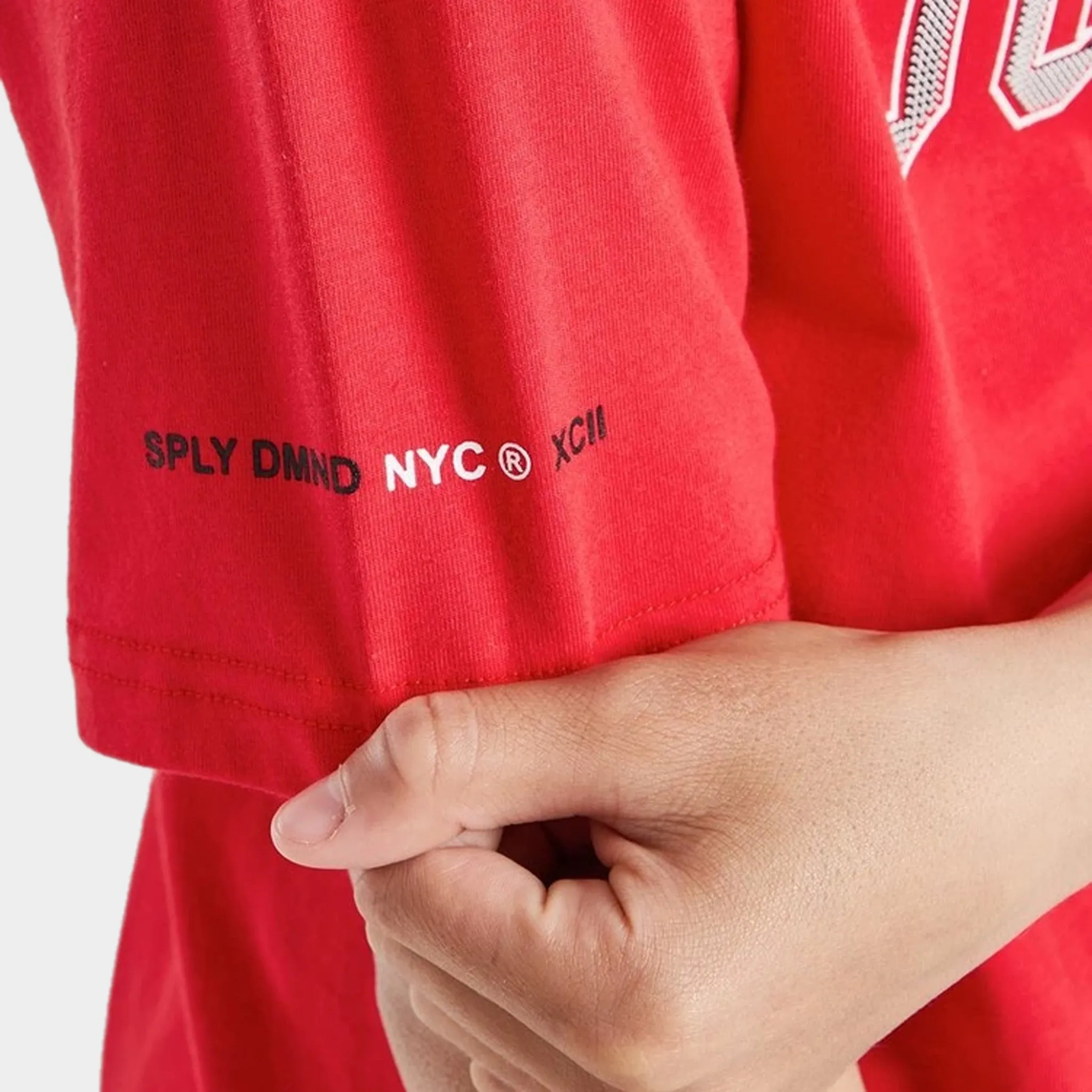 Supply & Demand Junior Boys' Buck T-shirt / Red