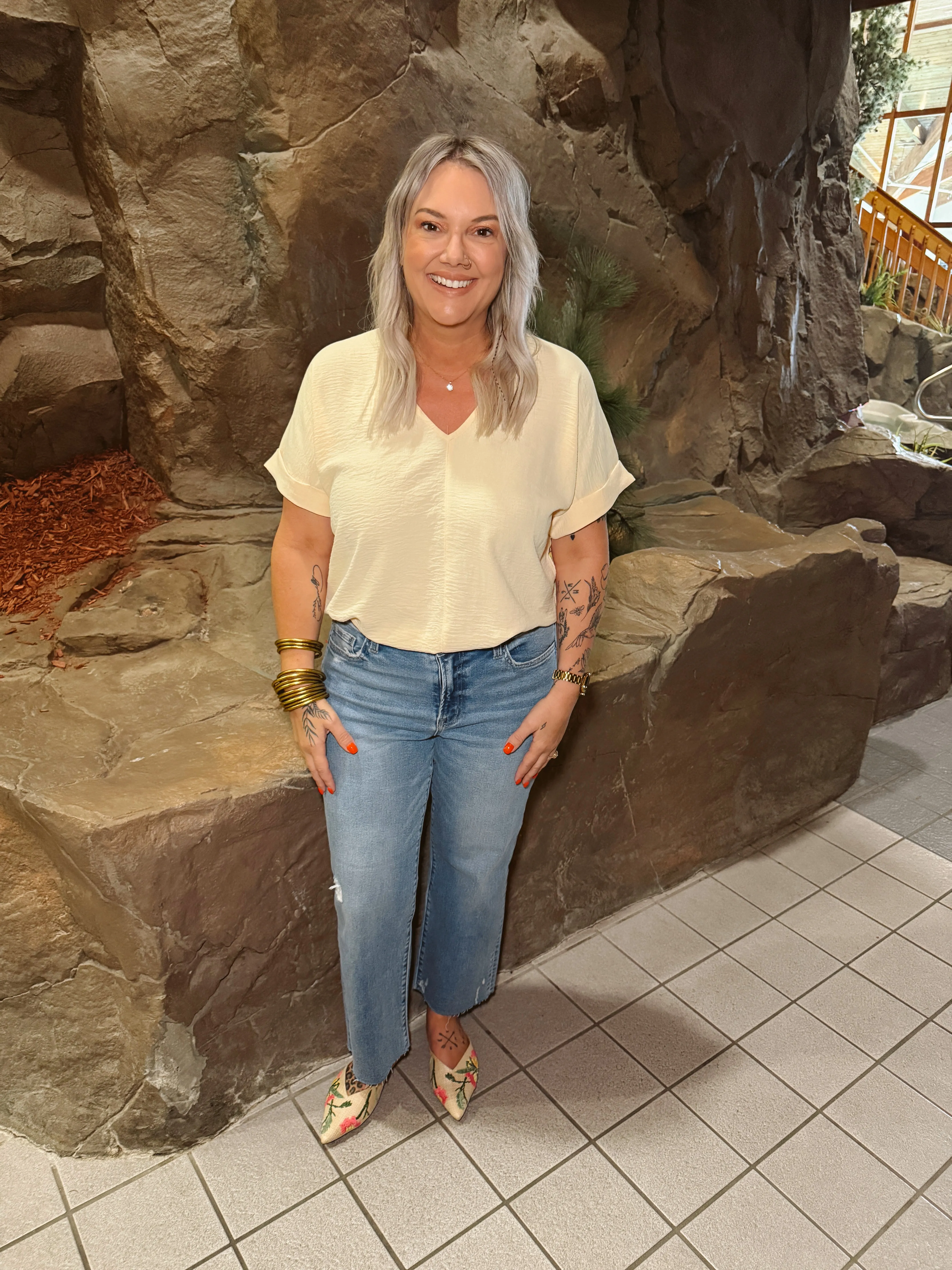 V Neck Roll Up Sleeve Crinkle Top-Yellow