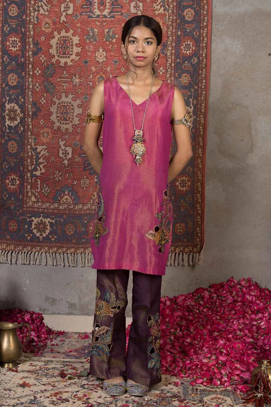 Zoha - Pink Embroidered Cut-Out Kurta & Pant Set